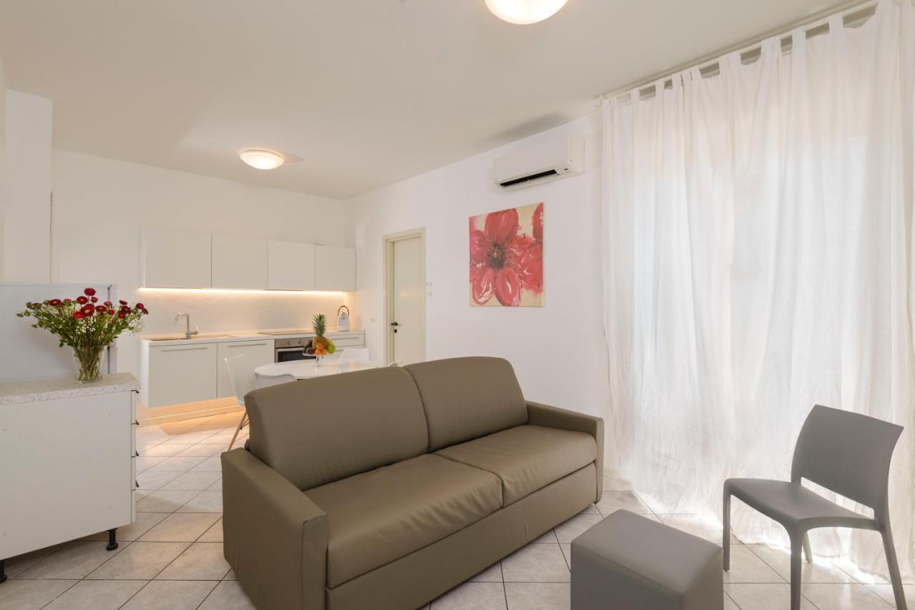 Residence Royal Rimini Buitenkant foto