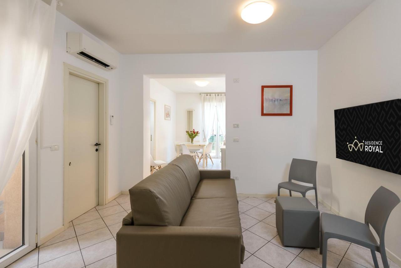 Residence Royal Rimini Buitenkant foto