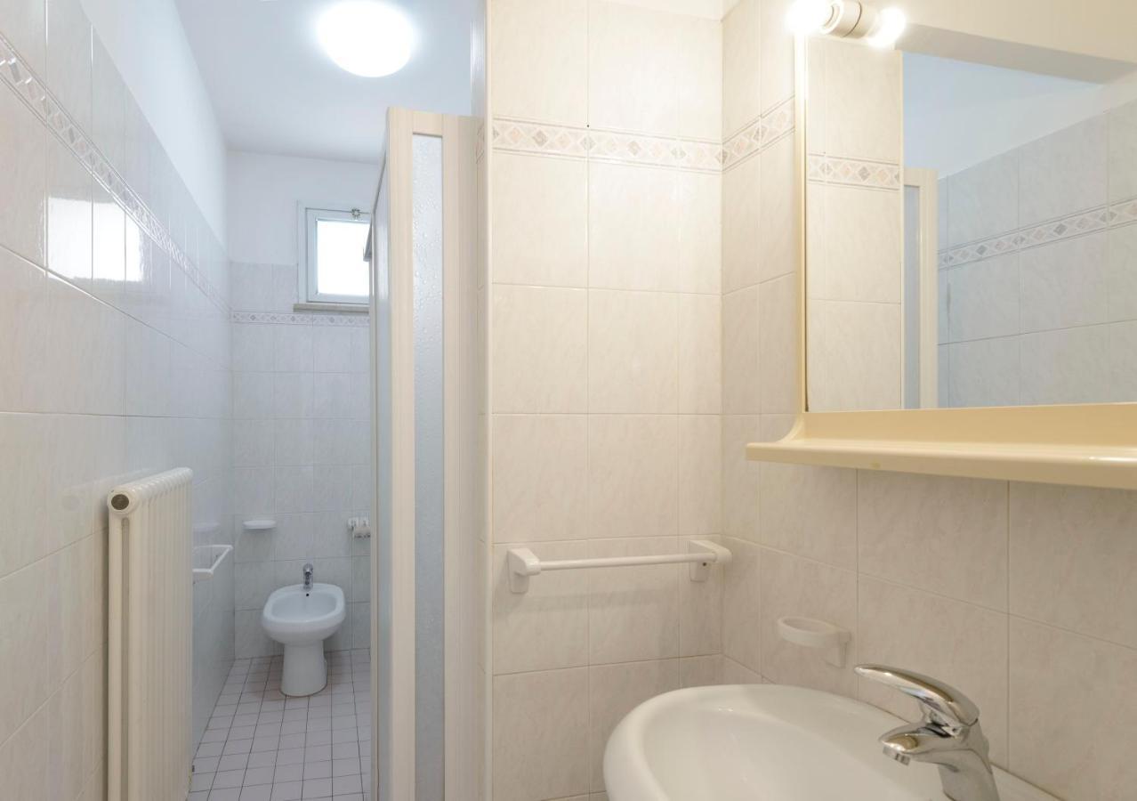 Residence Royal Rimini Buitenkant foto
