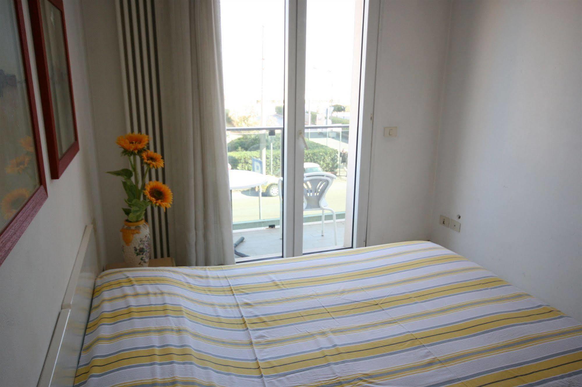 Residence Royal Rimini Buitenkant foto