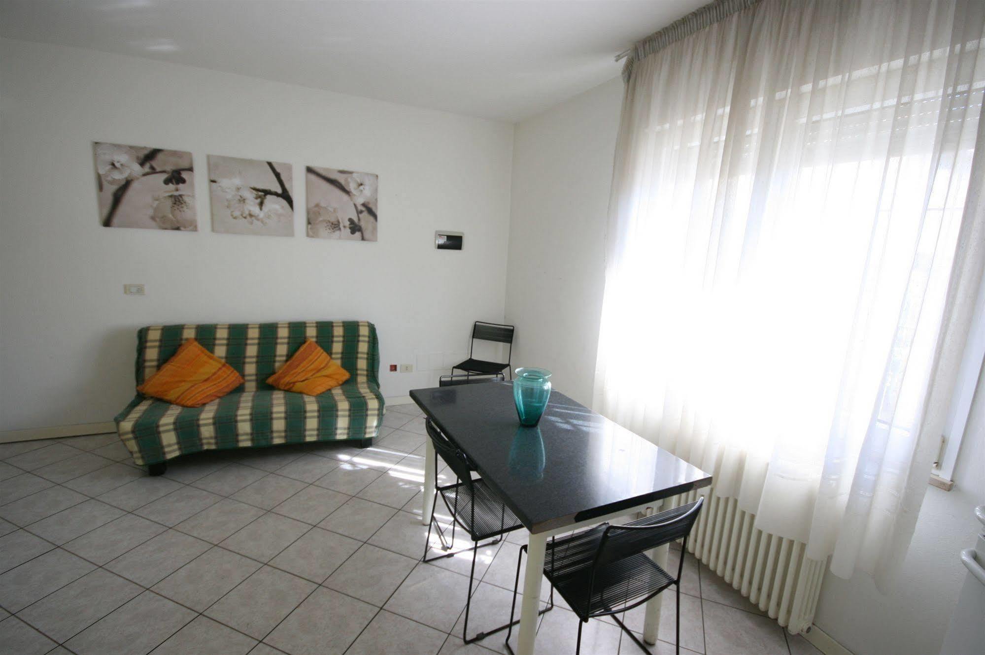 Residence Royal Rimini Buitenkant foto